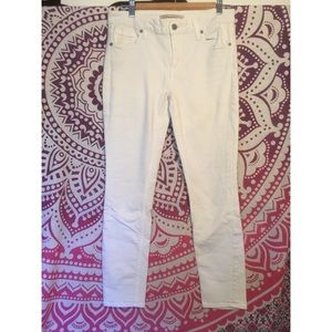 Vince White Skinny Jeans 29
